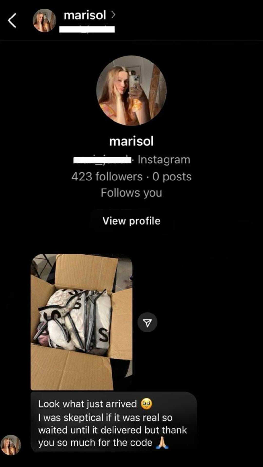 Testimonial screenshot 1 showing a thank you message for a gift card.