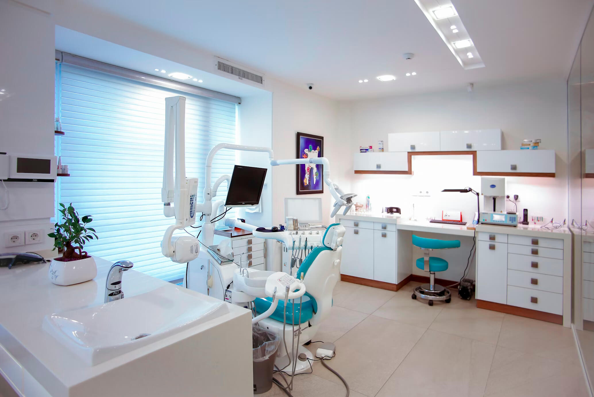 Dental Pearl Clinic: Best Dentist in Lahore
