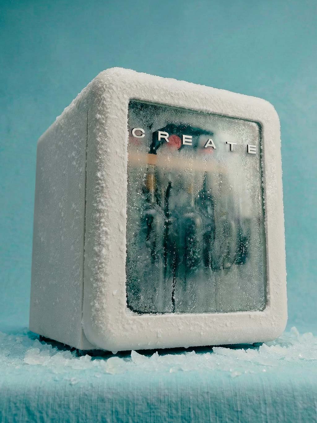 White flowers in water