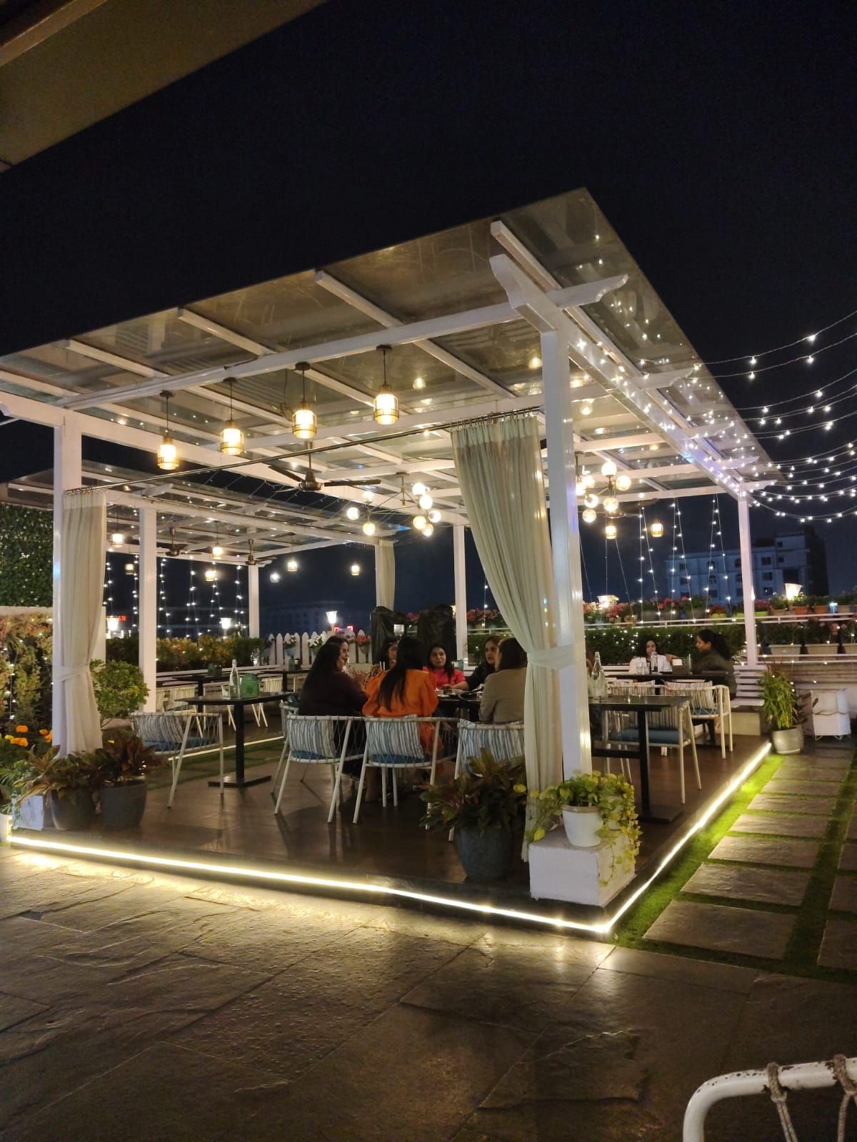 Rooftop dining