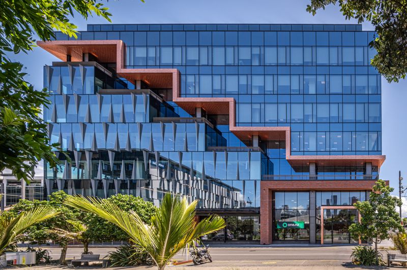 30 Daldy façade — day