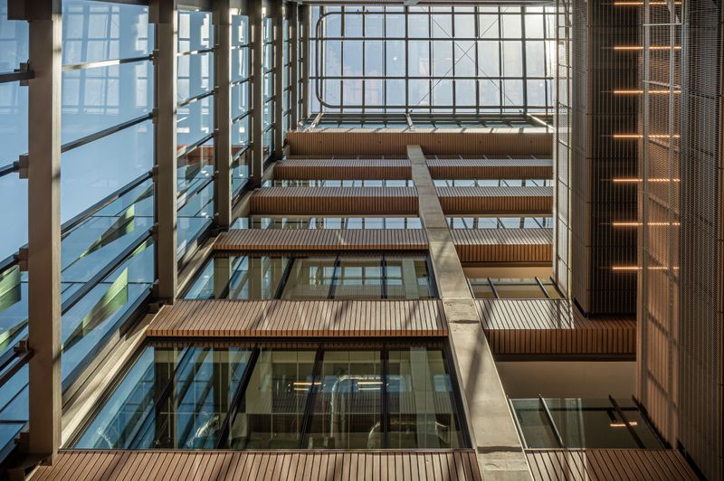 30 Daldy interior atrium