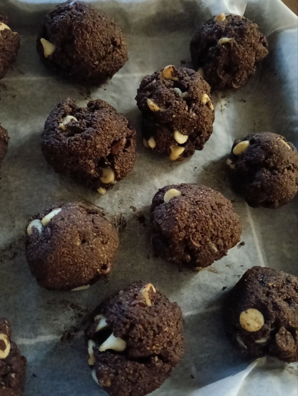 Flourless Chocolate Scone