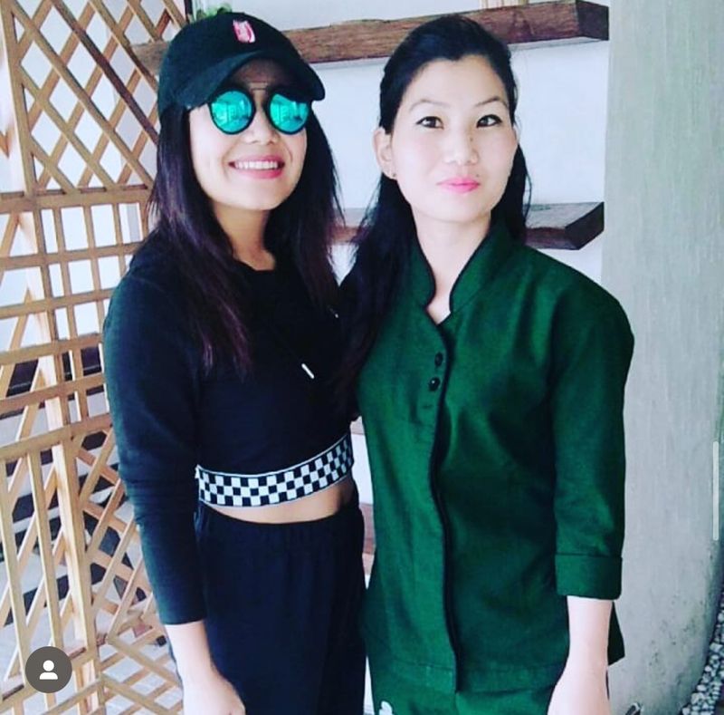 Sansha Spa guest with therapist