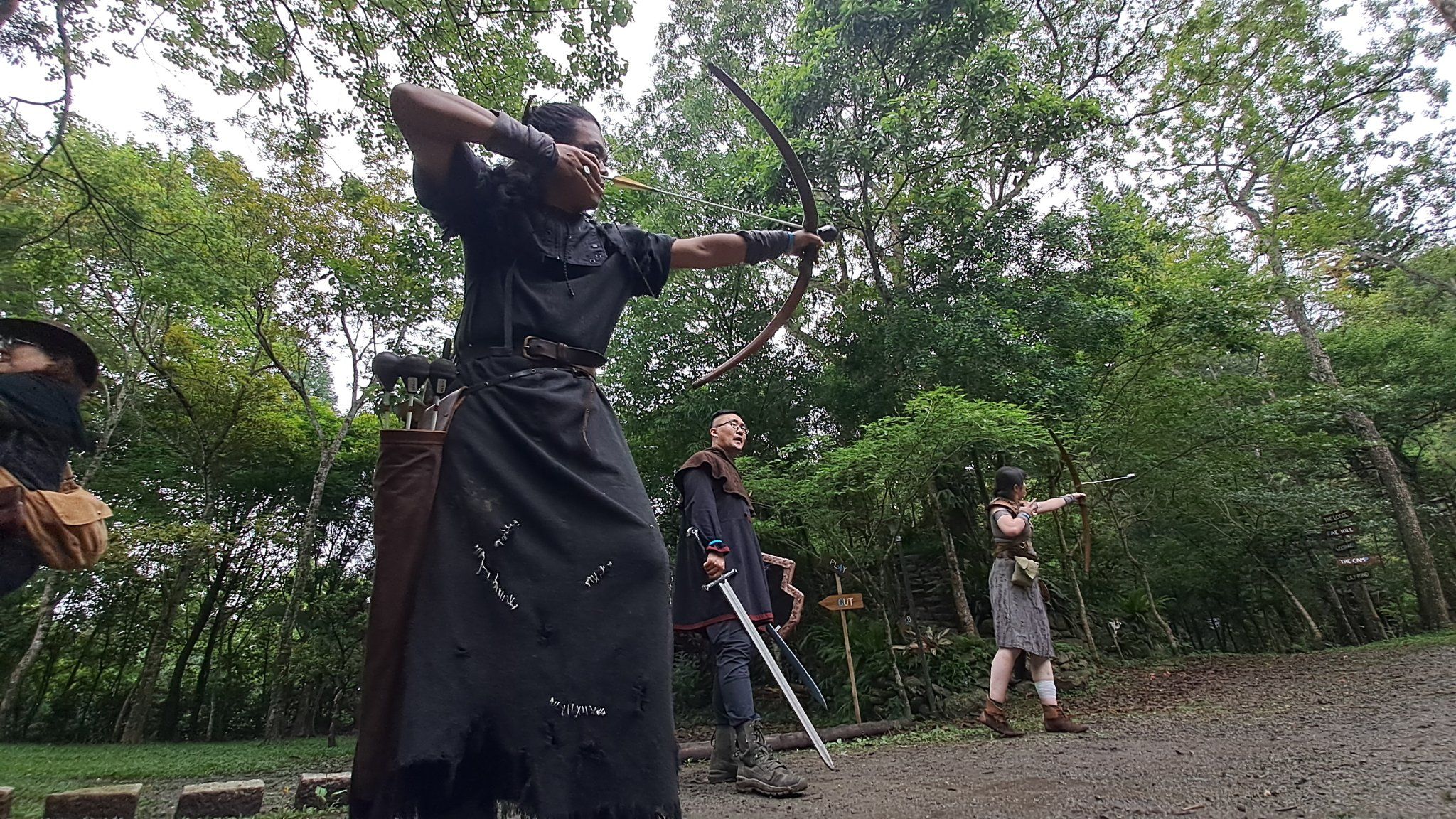 Participatory forest rituals and workshops at WonderWood