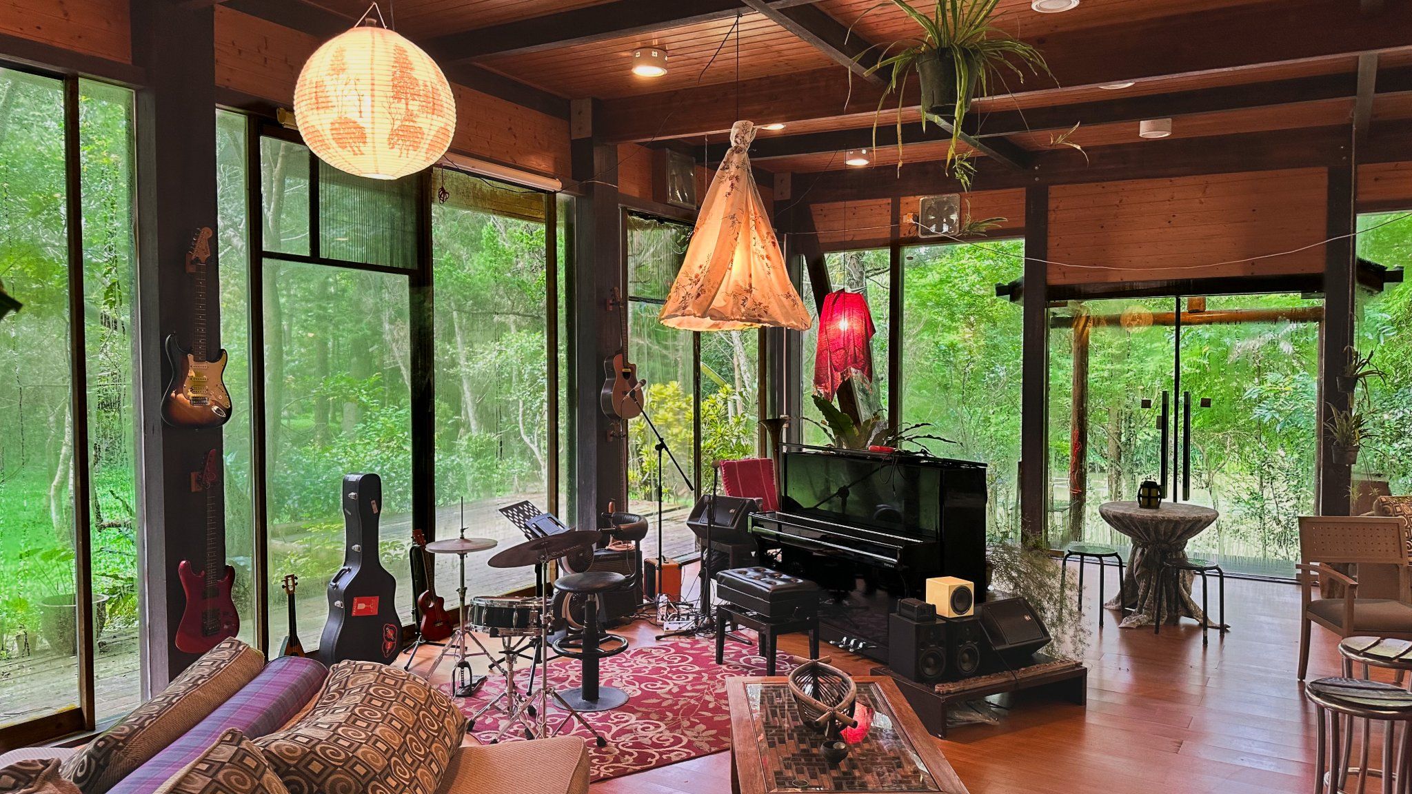 Society of Arozea membership background - WonderWood Sanctuary