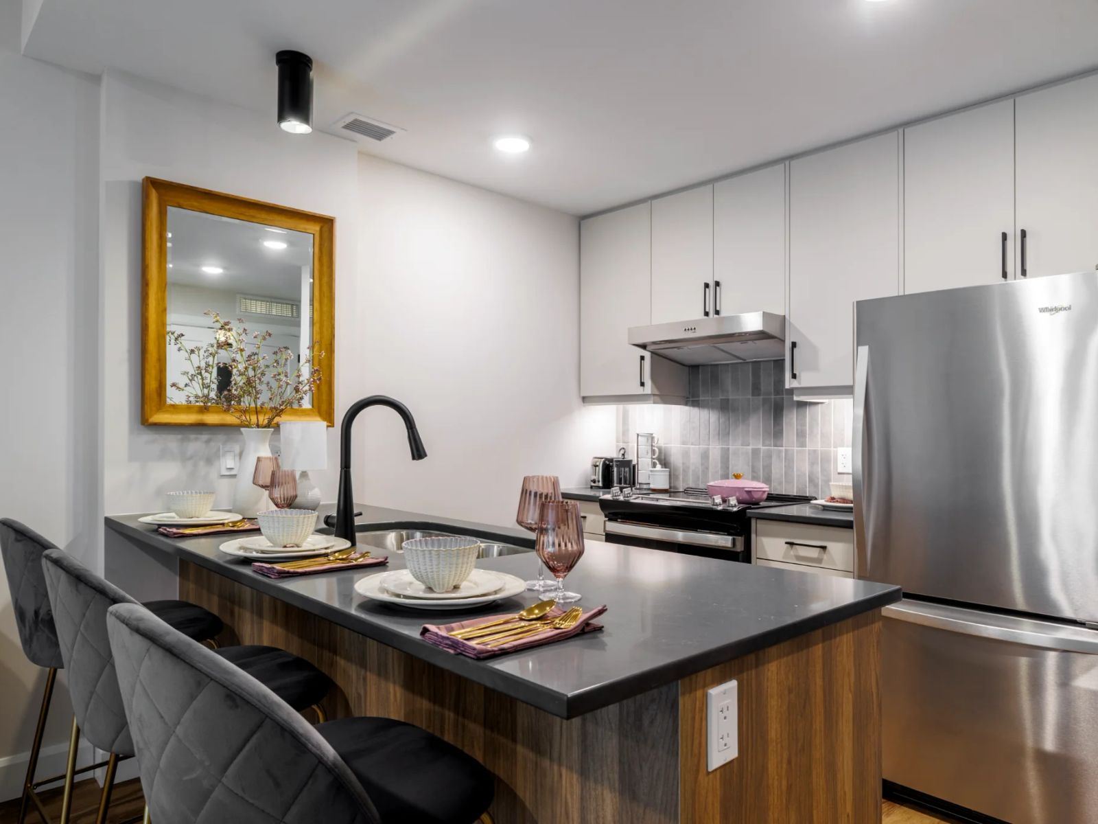 Unit — Kitchen & Dining