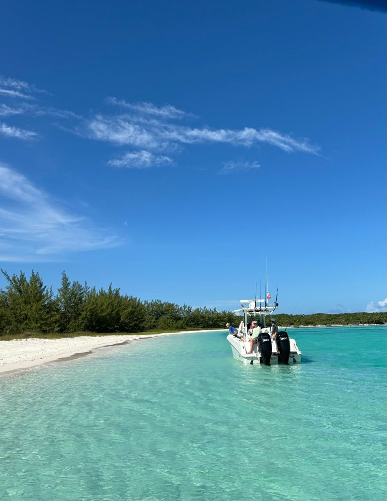 Renting a boat in Exuma