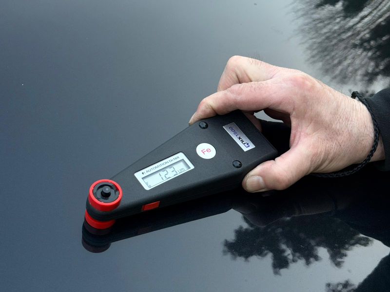 Lackschichtdickenmessung mit Qnix 1500