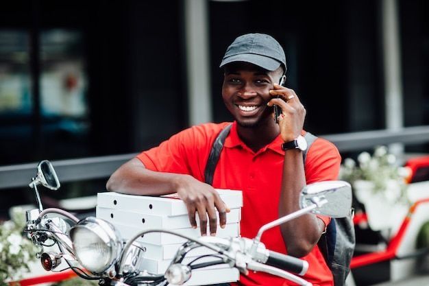 Livreur Sunu Livreur à moto