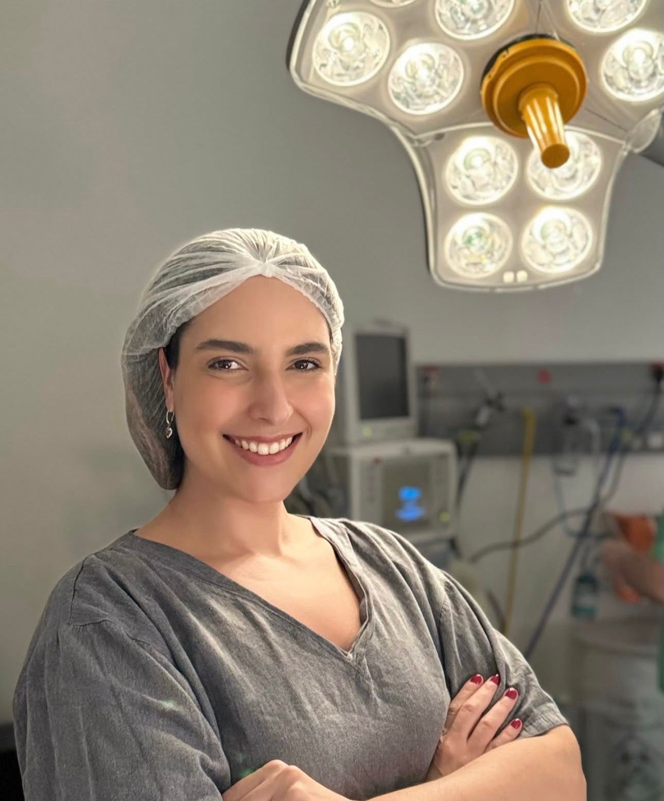 Dra. Alessandra Toledo