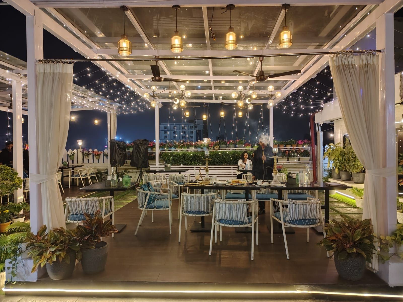 Rooftop ambiance